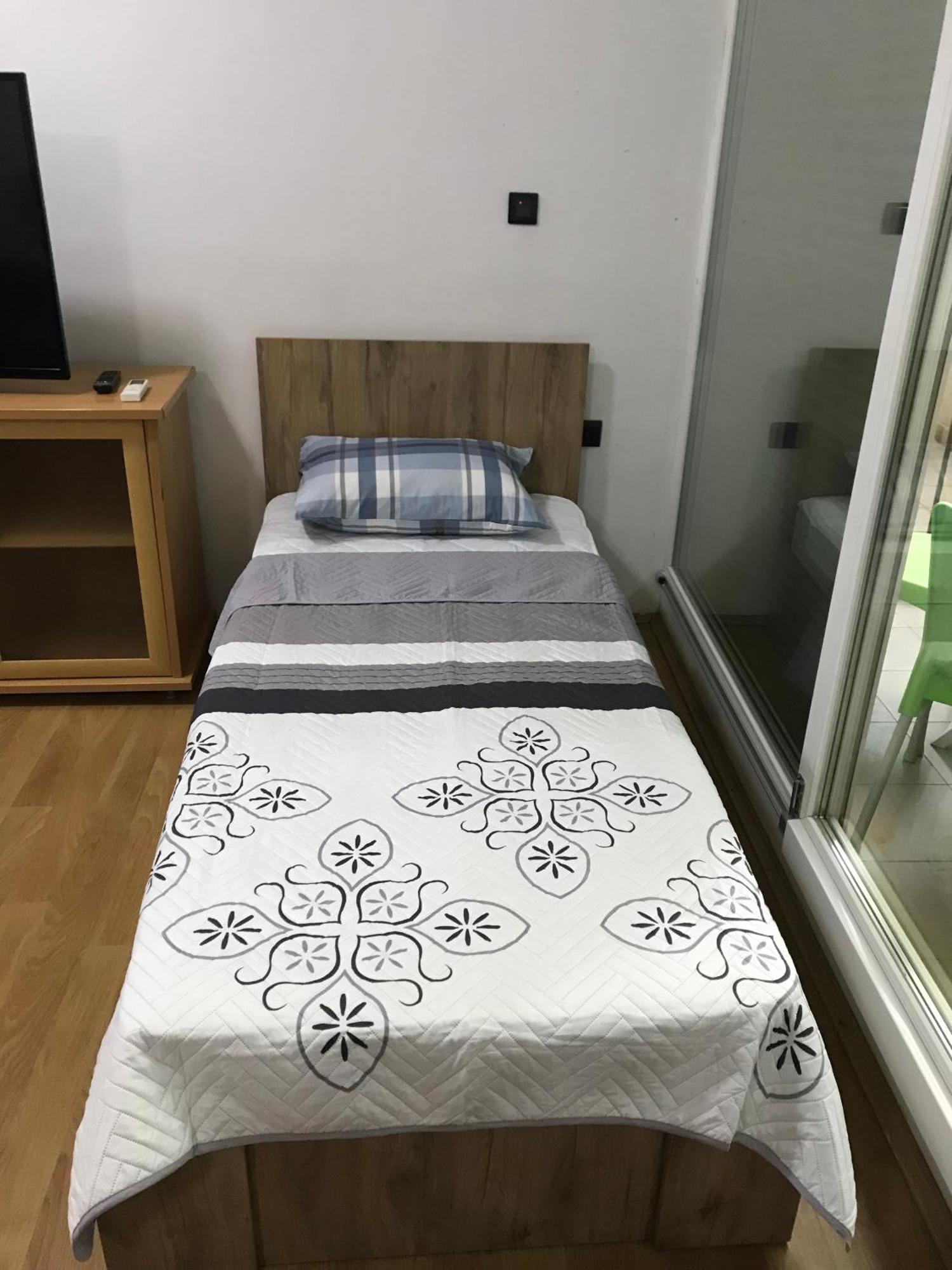 Sweet Basement Suteren Apartments Parking 5 Euro Скопие Екстериор снимка